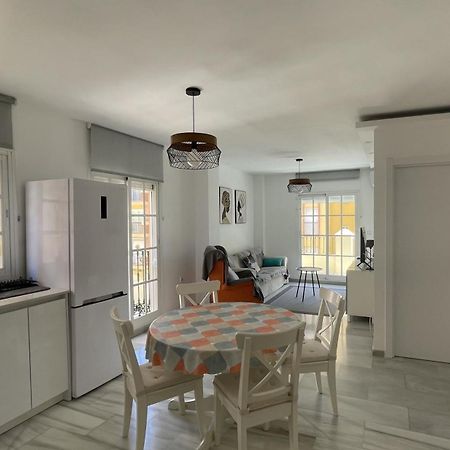 Fabuloso apartamento a 50m de playa centrico Torre Del Mar Exterior foto
