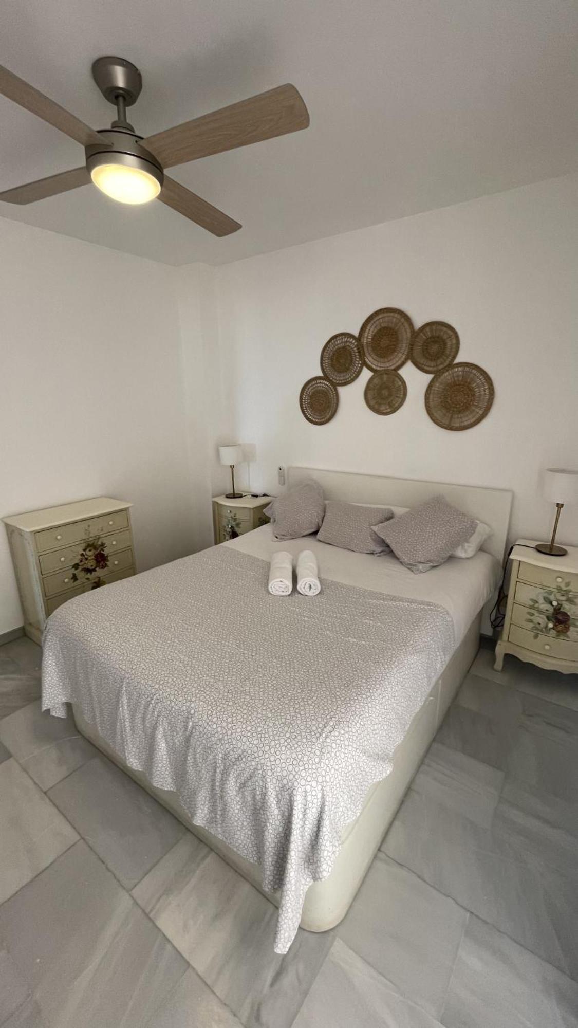 Fabuloso apartamento a 50m de playa centrico Torre Del Mar Exterior foto